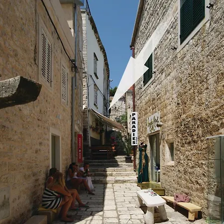 Drmate Milicica Vi بيت للعطل *